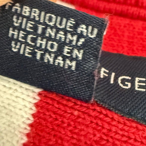 Tommy Hilfiger Red Logo Sweater Men’s M • Crewneck Pullover • Holiday Layering - Picture 12 of 15